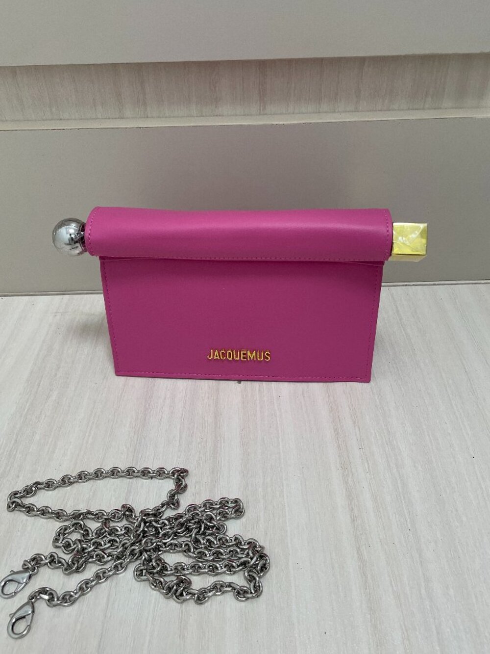Jacquemus Shoulder Bag Solid-color clutch